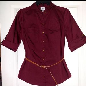 Worthington Burgundy dressy blouse with tan belt size medium